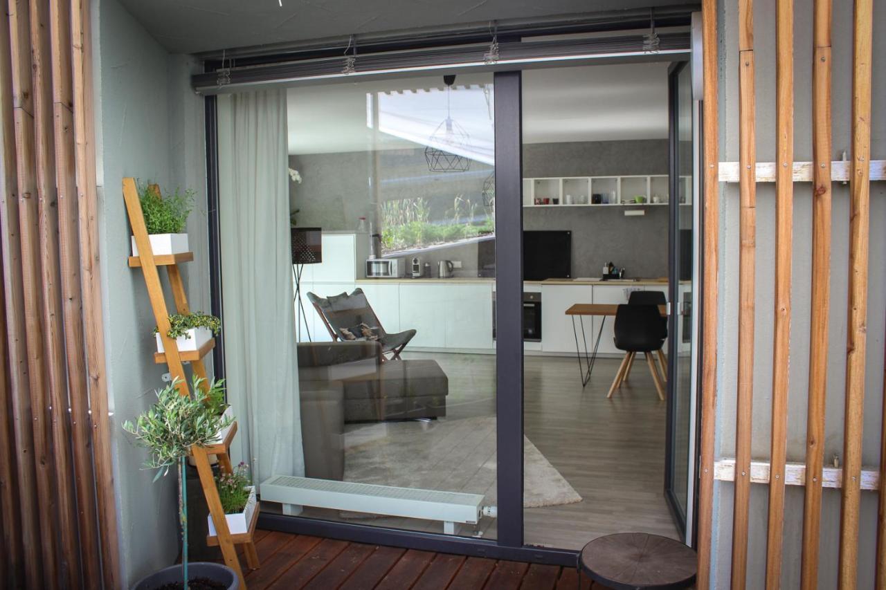 Jezerni Apartman S Terasou A Saunou V Lakepark Residence 多克西 外观 照片