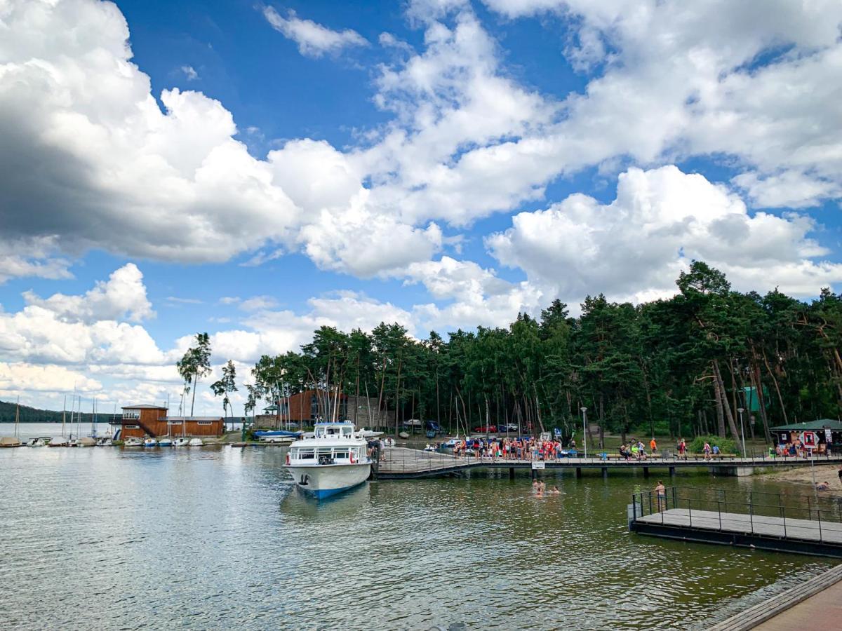 Jezerni Apartman S Terasou A Saunou V Lakepark Residence 多克西 外观 照片