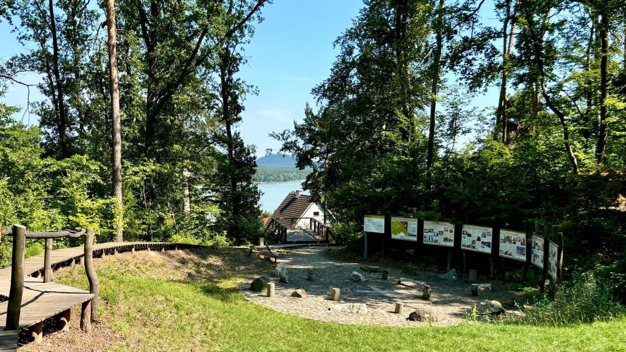 Jezerni Apartman S Terasou A Saunou V Lakepark Residence 多克西 外观 照片